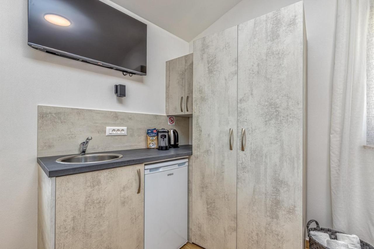 Musalez Rooms Nilda מראה חיצוני תמונה