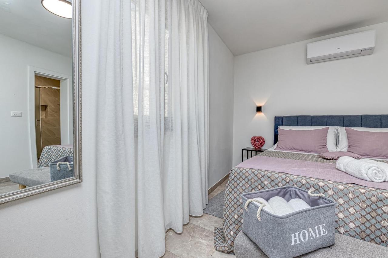 Musalez Rooms Nilda מראה חיצוני תמונה